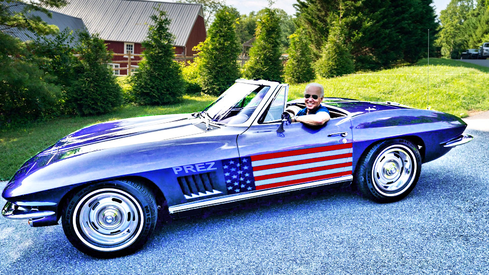 Click to Enlarge-Esc to Close Corvette Generations/C2/C2 1967 Bidens Vette .jpg